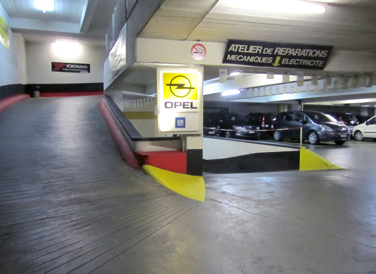 Parking sécurisé garage Ruchonnet Lausanne centre-ville 24h/24